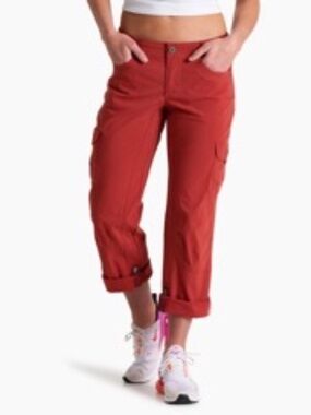 KUHL lightweight SPLASH™ Roll-Up Pants Dark Red Size 10R Pre-Loved